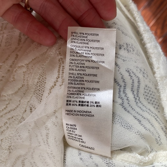 Anthropologie Lace Ivory Long Sleeve Mock Neck, Women’s Small - Picture 12 of 12